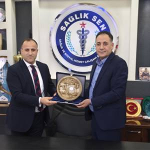 İl Müdürümüzden Sağlık-Sen Şanlıurfa Şubesine Ziyaret - fotoğraf 1