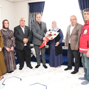 Aziz Şehidimiz Osman TELLİ’nin Kıymetli Annesinin Anneler Günü’nü Tebrik Ettik  - fotoğraf 4