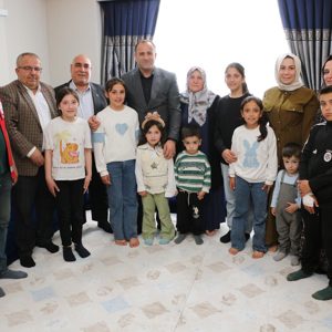 Aziz Şehidimiz Osman TELLİ’nin Kıymetli Annesinin Anneler Günü’nü Tebrik Ettik  - fotoğraf 6