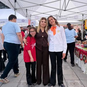10-16 Mayıs Engelliler Haftası kapsamında Cumhuriyet Meydanı’nda düzenlenen program yoğun katılım ile sergilendi  - fotoğraf 4