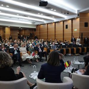 Bakanımız Göktaş, "Kadınların Güçlenmesinde İş Dünyası ve Girişimciliğin Rolü Paneli"nin açılışında konuştu: - fotoğraf 5