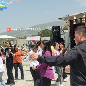 10-16 Mayıs Engelliler Haftası vesilesiyle, İl Müdürlüğümüze bağlı Engelsiz Yaşam ve Rehabilitasyon Merkezi Müdürlüğümüz tarafından anlamlı bir etkinlik gerçekleştirildi. - fotoğraf 16