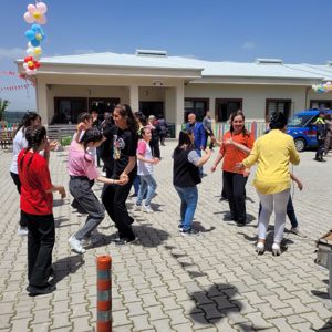 10-16 Mayıs Engelliler Haftası vesilesiyle, İl Müdürlüğümüze bağlı Engelsiz Yaşam ve Rehabilitasyon Merkezi Müdürlüğümüz tarafından anlamlı bir etkinlik gerçekleştirildi. - fotoğraf 20