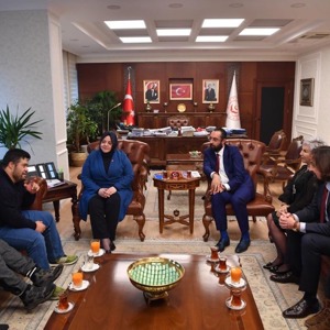 Bakan Selçuk Down Sendromlu Çocuklar İle Bir Araya Geldi - fotoğraf 4
