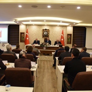 Kadına Yönelik Şiddetle Mücadele Koordinasyon Toplantısı, Vali Deniz Başkanlığında Yapıldı - fotoğraf 1