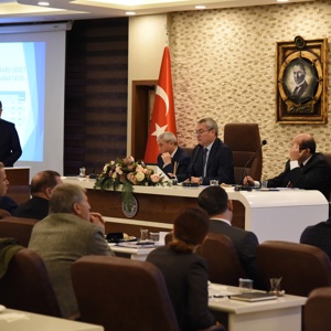Kadına Yönelik Şiddetle Mücadele Koordinasyon Toplantısı, Vali Deniz Başkanlığında Yapıldı - fotoğraf 5