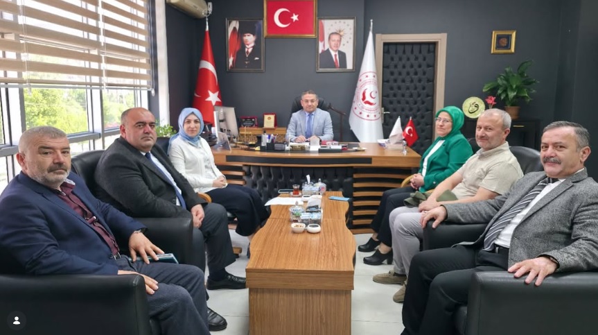 İl Müdürümüz Adem YÜCEL başkanlığında, İl Müdür Yardımcımız Selvihan CANTÜRK ve çocuk kuruluşlarımızın idarecilerinin katılımıyla değerlendirme toplantısı gerçekleştirildi.