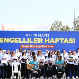 10-16 Mayıs Engelliler Haftası dolayısıyla 3. AntFest Engelli, Aile Toplum ve Gençlik Festivali, gerçekleştirildi - fotoğraf 17