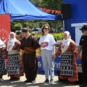 10-16 Mayıs Engelliler Haftası dolayısıyla 3. AntFest Engelli, Aile Toplum ve Gençlik Festivali, gerçekleştirildi - fotoğraf 16