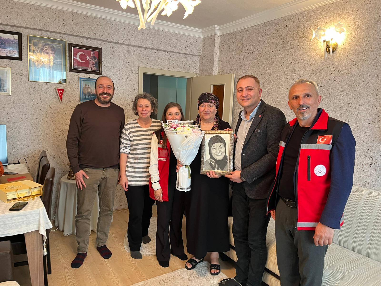 Şehit Annemize Ziyaret