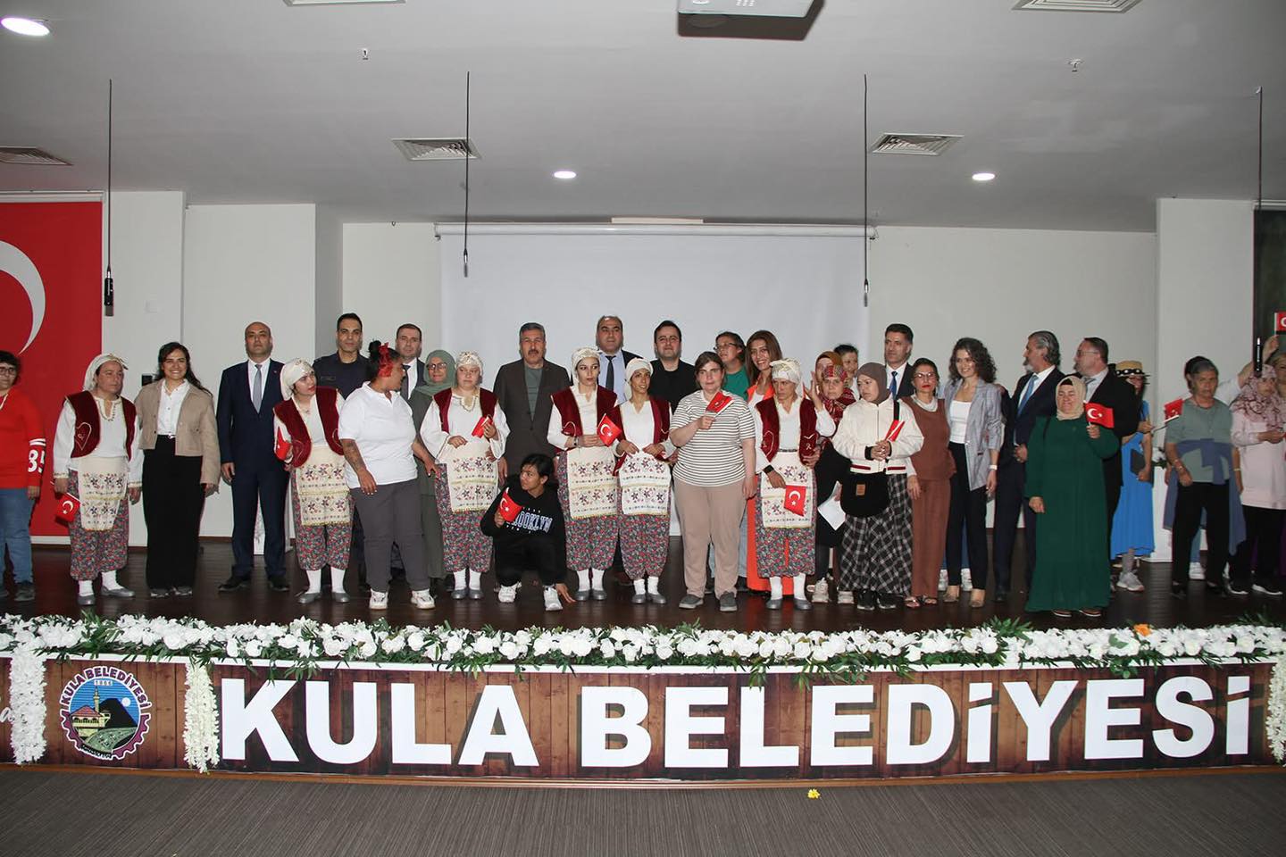 Kula’da Engelliler Haftası Programı Kültürel Etkinliklerle Devam Etti