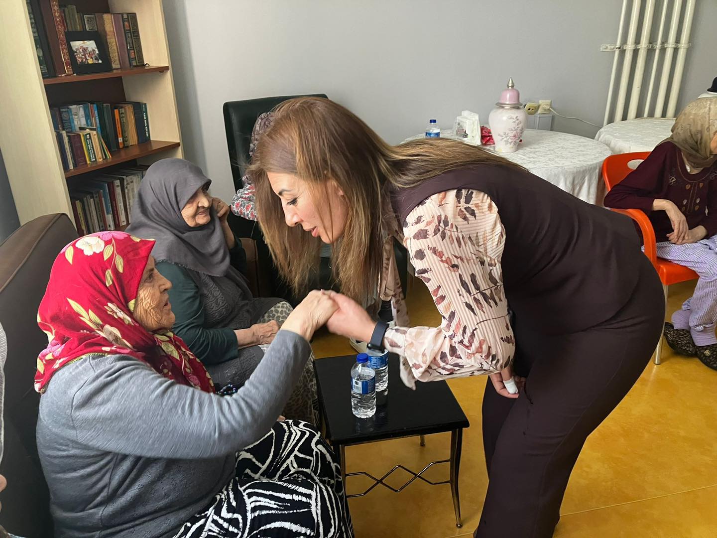 İl Müdürümüz Akhisar Huzurevi Müdürlüğünü Ziyaret Etti