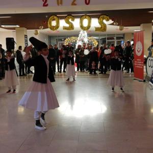18 Aralık Uluslararası Göçmenler Günü'nü Türk ve Yabancı Uyruklu Çocuklar Geleneksel Oyunlarla Kutladılar - fotoğraf 3
