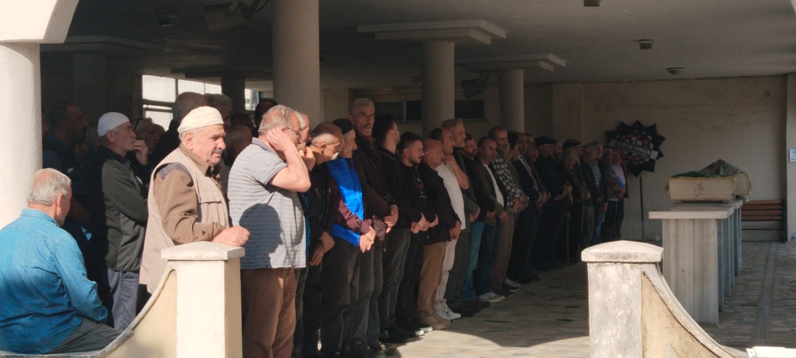 Gazimizi Yalnız Bırakmadık