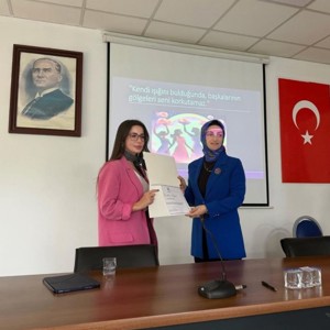 Kadına Yönelik Şiddetle Mücadele ve Güvenli İlişkiler Konulu Eğitim Gerçekleştirildi. - fotoğraf 3