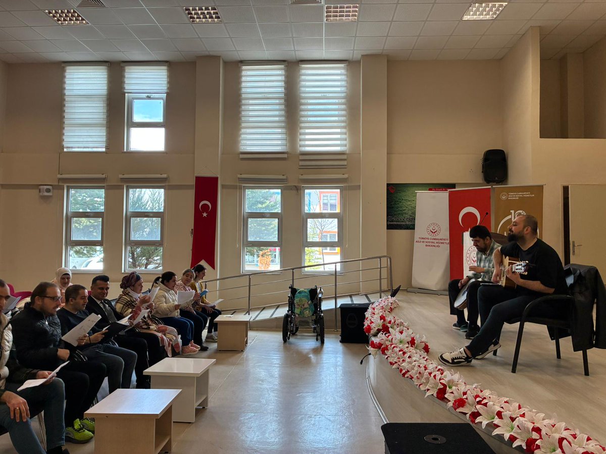 Engelli Aktif Yaşam Merkezimizde Özel Gereksinimli Bireylerimizin Müzik Eğitimi Heyecanına Ortak Olduk.