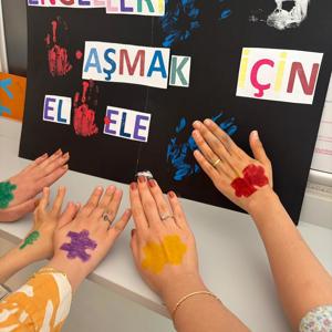 Sevgi Bütün Engelleri Aşar - fotoğraf 3