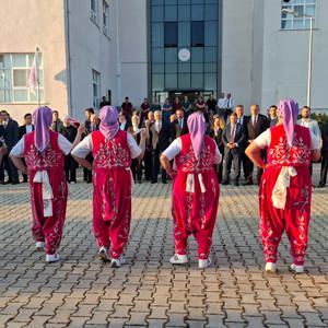 Bakanımız Sayın Mahinur Özdemir Göktaş’tan Kırklareli Bakım, Rehabilitasyon ve Aile Danışma Merkezi Müdürlüğümüze Ziyaret - fotoğraf 9