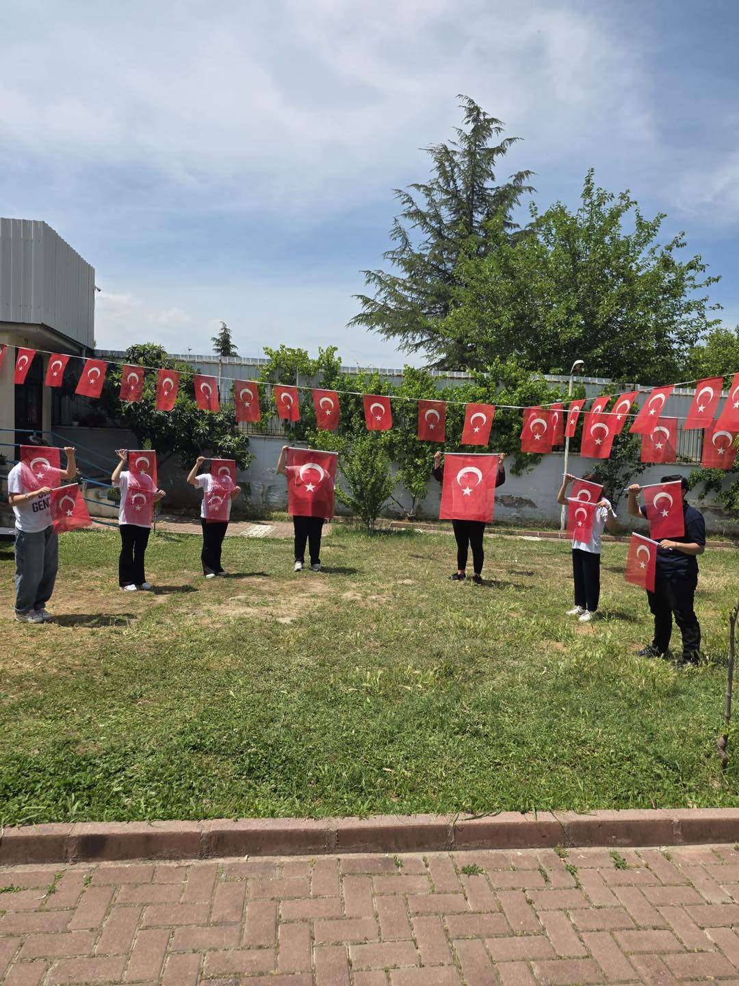 Manisa Çocuk Evleri Sitesi’nde 19 Mayıs Coşkusu Yaşandı