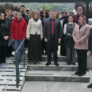 Kurban Bayramı vesilesiyle İl Müdürlüğü idari personelinimiz ve mesai arkadaşlarımızla bayramlaşma programında bir araya geldik - fotoğraf 1