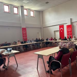 Güvenli Annelik Eğitimi - fotoğraf 1