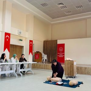 Sertifikalı İlk Yardım Eğitimi - fotoğraf 4