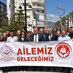 Milli Aile Haftası Tanıtım Yürüyüşü Gerçekleştirildi - fotoğraf 1