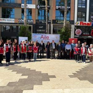 Milli Aile Haftası Tanıtım Yürüyüşü Gerçekleştirildi - fotoğraf 8