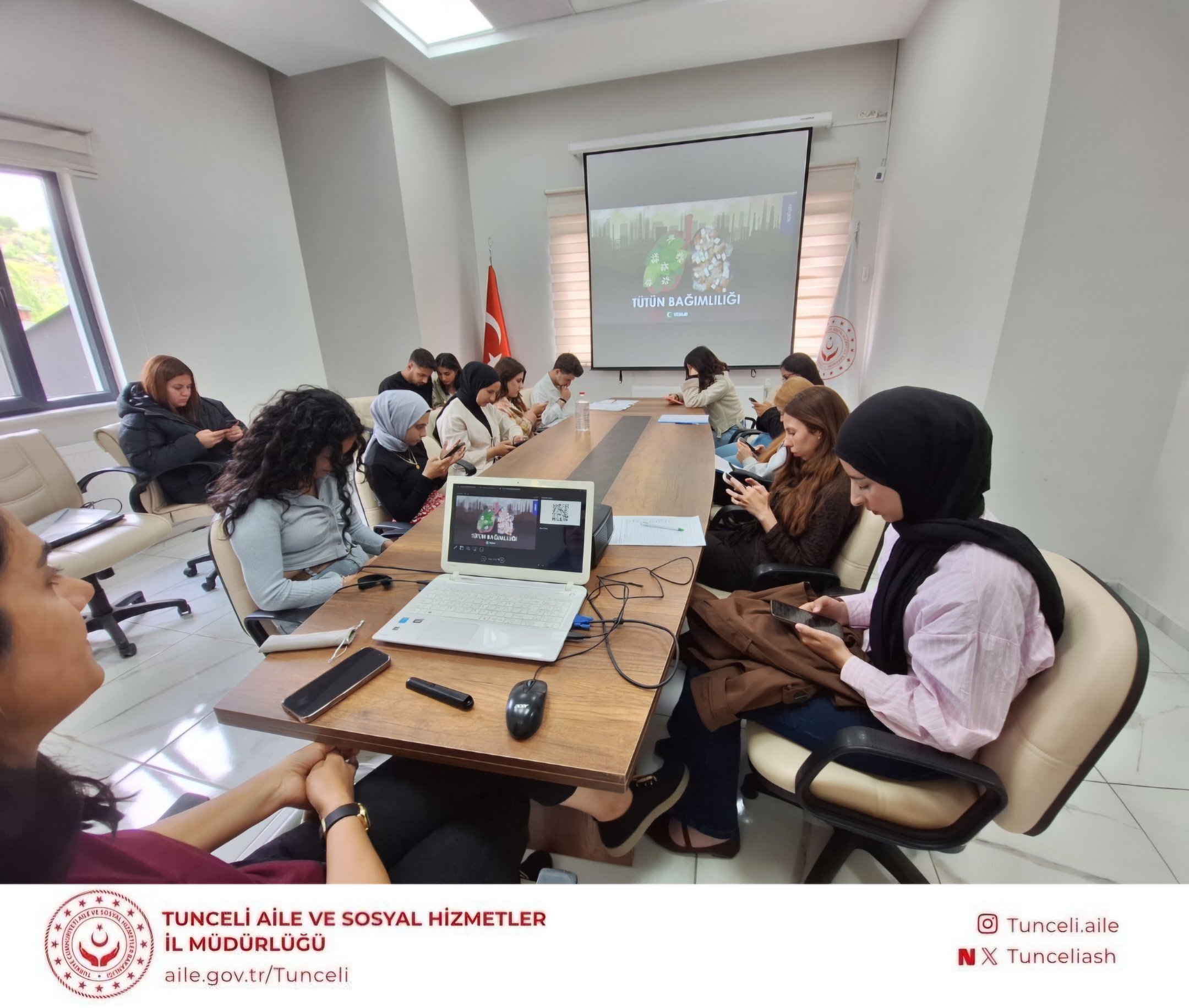 Munzur Üniversitesi Öğrencilerine Yönelik “Tütün Bağımlılığı” Eğitimi Gerçekleştirildi
