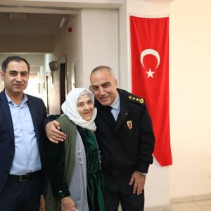 Yaşlılarımız Suriye'de Görev Yapan Mehmetçiğe Mektup Gönderdi. - fotoğraf 7