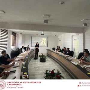 Afet ve  Acil Durumlarda Psikolojik İlk Yardım Eğitimlerimize Devam Ediyoruz - fotoğraf 1