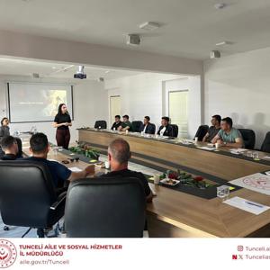 Afet ve  Acil Durumlarda Psikolojik İlk Yardım Eğitimlerimize Devam Ediyoruz - fotoğraf 3