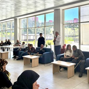 Güldal Akşit Huzurevimizde Kuşakları Buluşturan Anlamlı Etkinlik - fotoğraf 1