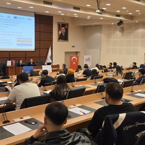 Atatürk Üniversitesi Öğrencilerine IPARD Proje Bilgilendirme Eğitimi - fotoğraf 3