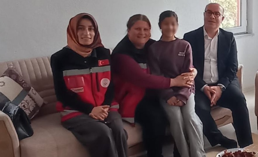 Hane Ziyaretlerinde “Aile ve Nüfus 10 Yılı” Vizyonu Vatandaşlarla Paylaşıldı
