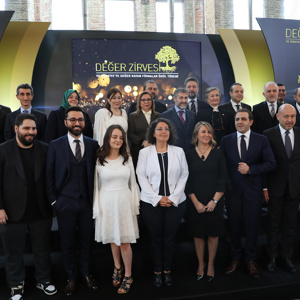 Bakan Selçuk "Değer Zirvesi ve Türkiye’ye Değer Katan Firmalar Ödül Töreni" Programına Katıldı - fotoğraf 4