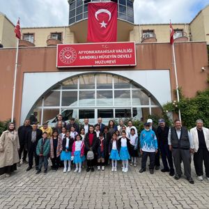 Sandıklı Fatih Sultan Mehmet İlkokulu öğrencileri, Hüseyin Develi Huzurevimizde  - fotoğraf 4