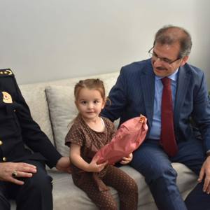 Salihli’de Şehit ve Gazi Ailelerine Bayram Ziyareti Gerçekleştirildi - fotoğraf 3