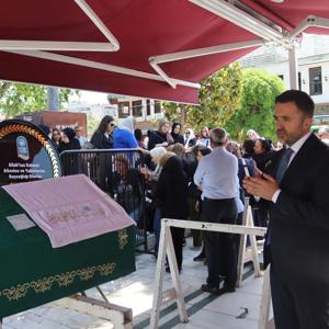 Koruyucu Ailemizin Değerli Babası Serdar Küçük’ün Cenaze Törenine Katıldık - fotoğraf 1