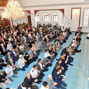 Şehit Polis Memurlarımız Dualarla Yâd Edildi - fotoğraf 2