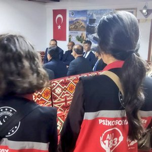 Şehit Polis Memurlarımız Dualarla Yâd Edildi - fotoğraf 1