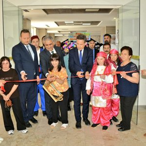 Engelli Bireylerimizin El Emeği Ürünleri Sergilendi - fotoğraf 3