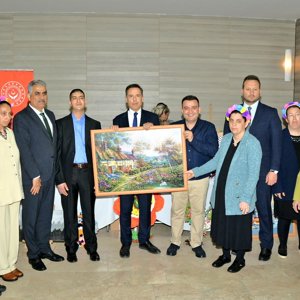 Engelli Bireylerimizin El Emeği Ürünleri Sergilendi - fotoğraf 9