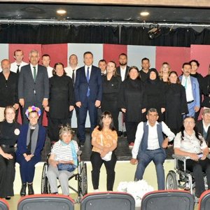 Engelli Bireylerimizin El Emeği Ürünleri Sergilendi - fotoğraf 12