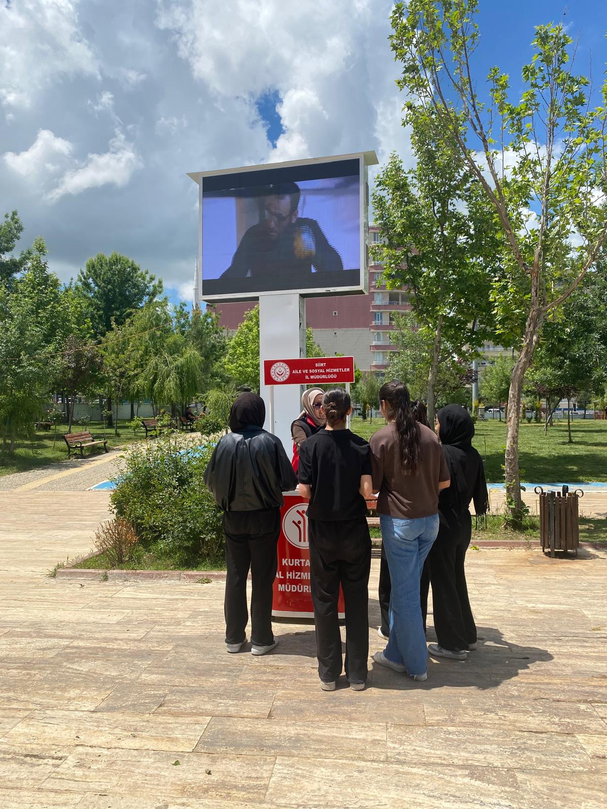  Aile Haftası Kapsamında Kadına Yönelik Şiddetle Mücadele Farkındalık Çalışması