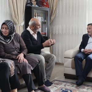Şehit Polis Memuru Hüseyin Danacı’nın Ailesini Ziyaret - fotoğraf 2
