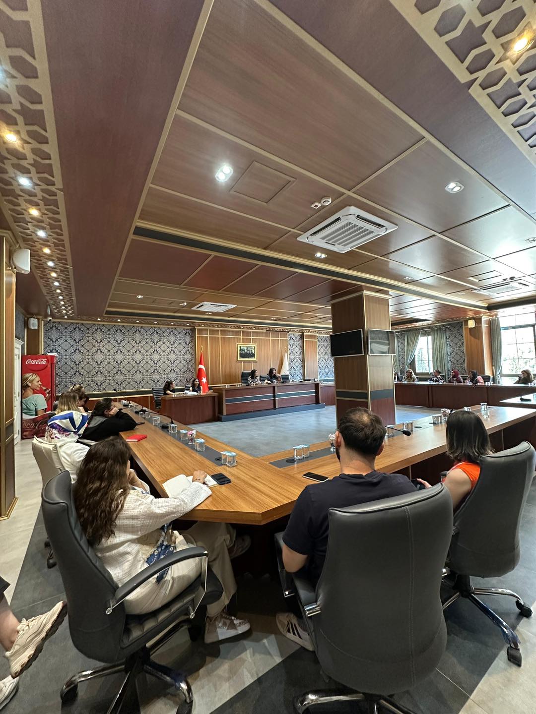 Yunusemre Belediyesi Personeline “Kadına Yönelik Şiddetsiz Yaşam” Semineri Düzenlendi
