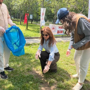 Çevre Günü Programı kapsamında Gökçay Tabiat Parkı’nda düzenlenen çöp toplama etkinliğinde bir araya geldik. - fotoğraf 3