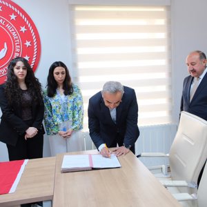 Devlet memurluğu adaylık sürecini başarı ile tamamlayan personelimizin Devlet Memurluğuna atanmaları nedeniyle yemin töreni düzenlendi. - fotoğraf 2