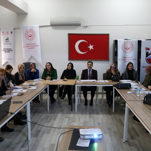 İLK YARDIM VE ACİL MÜDAHALE EĞİTİMİ VERİLDİ - fotoğraf 1